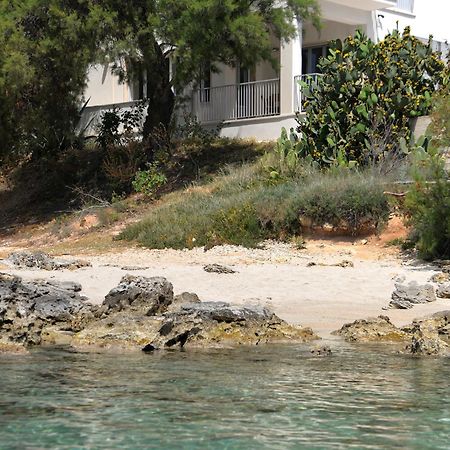 פולסנו Luxury Beach Villa Puglia Italy מראה חיצוני תמונה