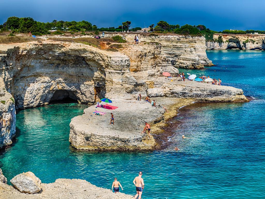 פולסנו Luxury Beach Villa Puglia Italy מראה חיצוני תמונה
