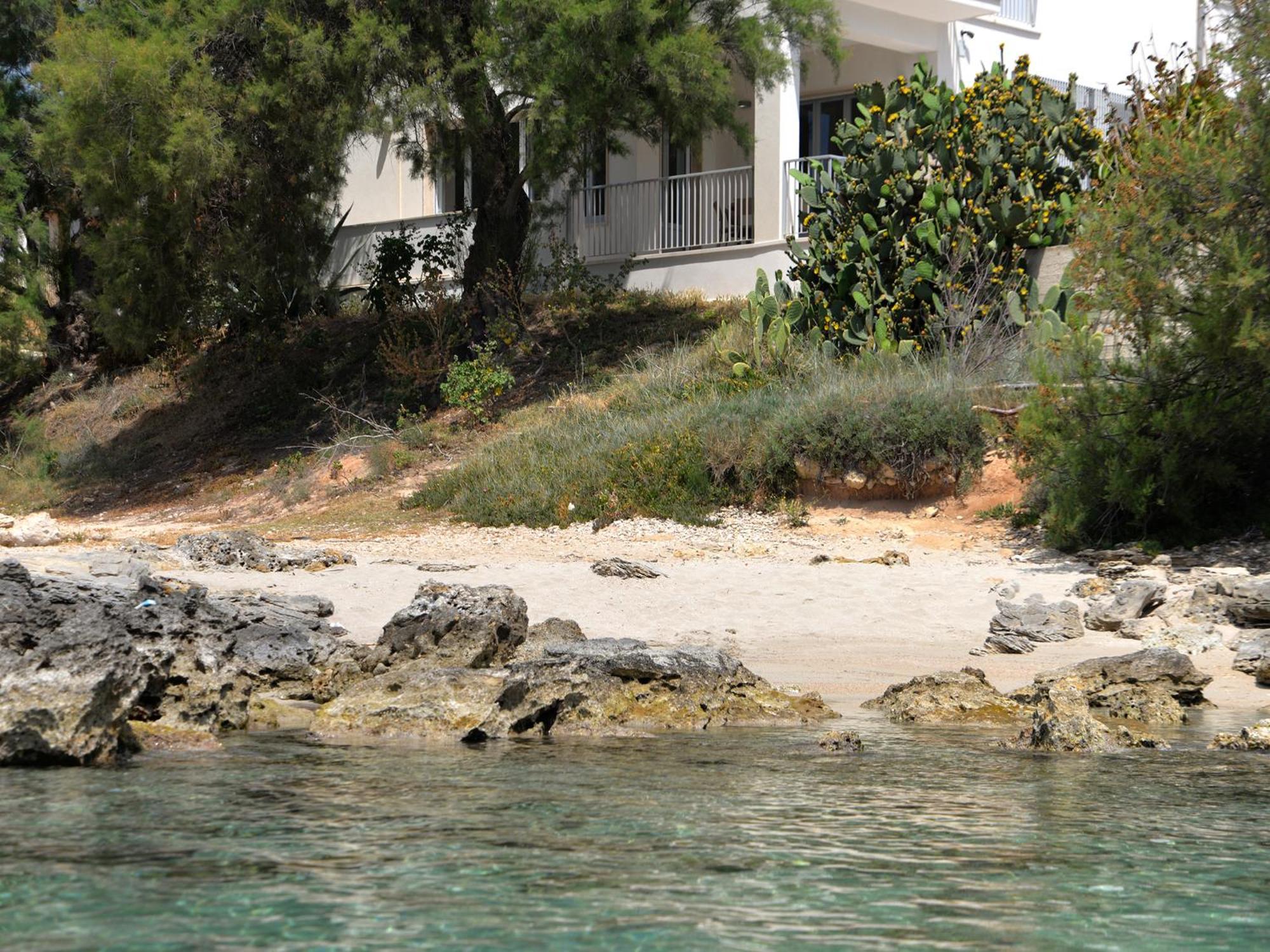 פולסנו Luxury Beach Villa Puglia Italy מראה חיצוני תמונה
