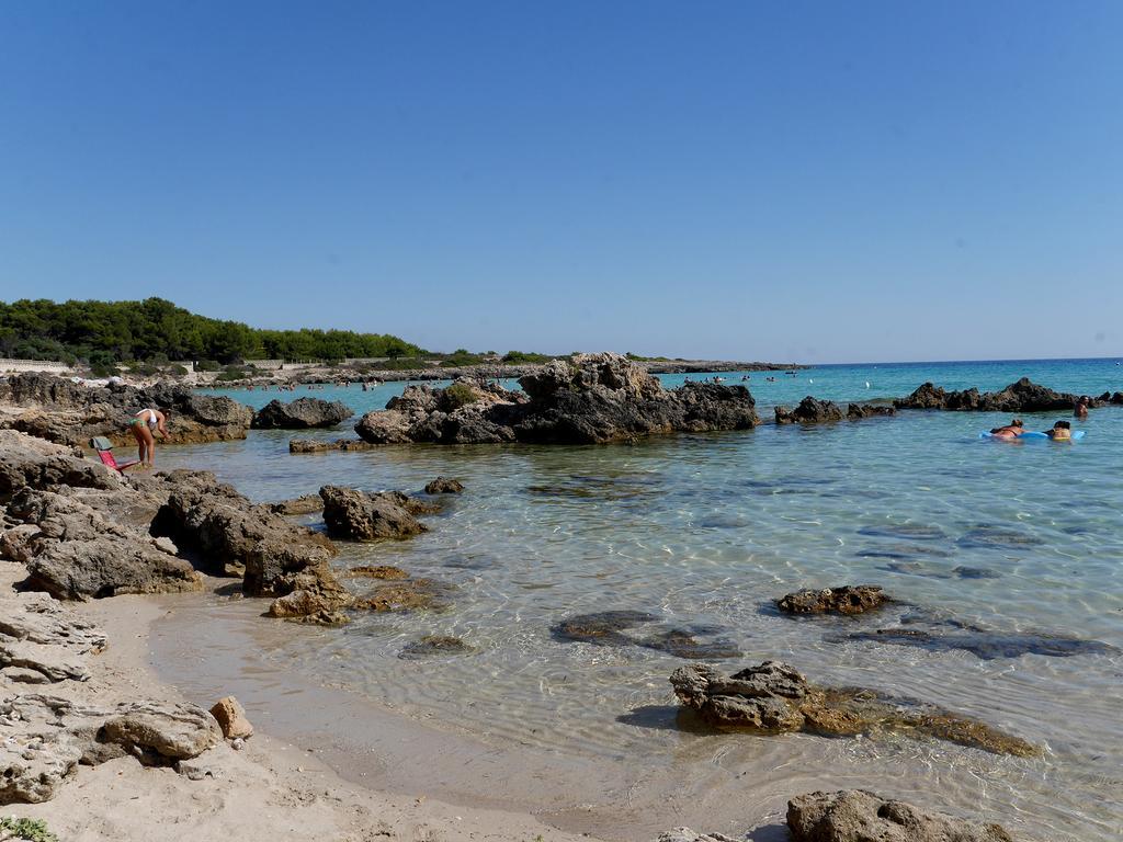 פולסנו Luxury Beach Villa Puglia Italy מראה חיצוני תמונה