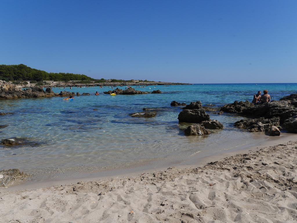 פולסנו Luxury Beach Villa Puglia Italy מראה חיצוני תמונה